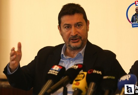 İsmail Geliç başkan adaylığından çekildiğini açıkladı: Arda Çakmak tek aday