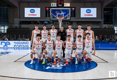Avrupa 18 Yaş Altı Erkekler Basketbol Şampiyonası'nda Türkiye, Sırbistan'ı mağlup etti