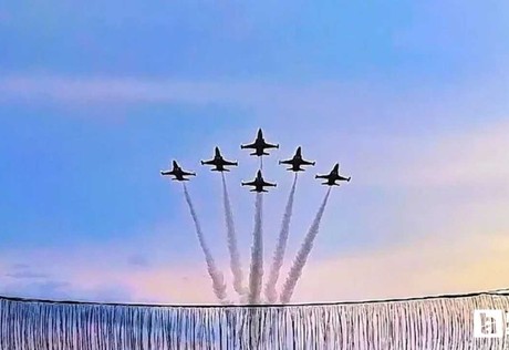 Türk Yıldızları'ndan Filenin Sultanlarına özel kutlama mesajı