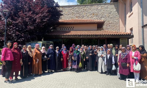 Altındağ Belediyesi ilçedeki kadınlara Ankara'yı gezdiriyor