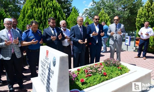 Kahramankazan Belediye Başkanı Çırpanoğlu Şehit Yusuf Pazar’ın kabrini ziyaret etti