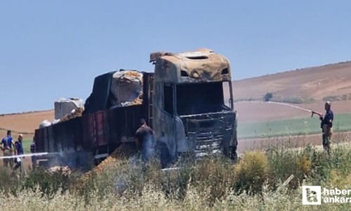 Ankara'da seyir halindeki tır bir anda alev alev yanmaya başladı