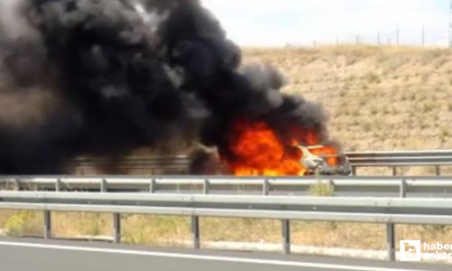 Ankara'da otoyolda giden araç alev topuna döndü!