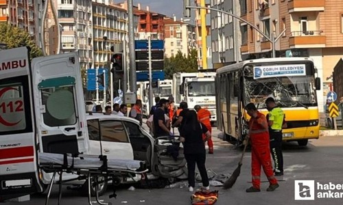 Çorum'da feci kaza! 10 kişi yaralandı