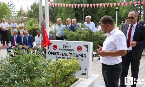 Emekli astsubaylar, şehit Ömer Halisdemir'in mezarını ziyaret etti