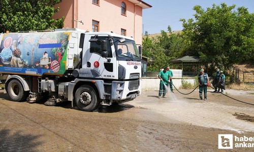 Keçiören Belediyesi temizlik çalışmalarını sürdürüyor