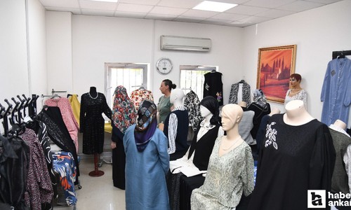 Pursaklar Belediyesi'nin eğitim verdiği kadınlar sergi açtı
