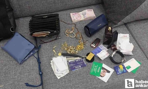 Çorum'da kamyoncu bulduğu altın ve döviz dolu çantayı sahibine teslim etti