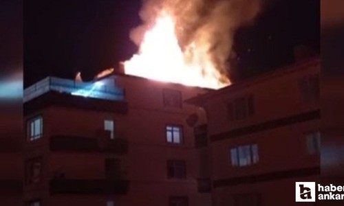 Ankara Etimesgut'ta apartmanın çatısında çıkan yangın panik yaşattı