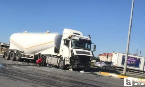 Ankara Sincan'da TIR ve belediye otobüsü kafa kafaya çarpıştı: 2 yaralı