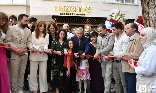 ABB Başkanı Mansur Yavaş'ın katılımı ile Nazende The Baked Goods açıldı