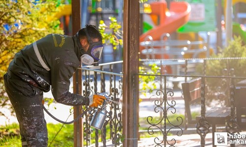 Keçiören Belediyesi ilçedeki parkları yenilemeye devam ediyor