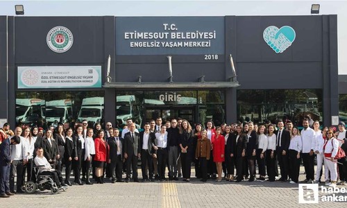 Etimesgut Belediyesi engelsiz yaşam merkezinde 29 Ekim kutlandı