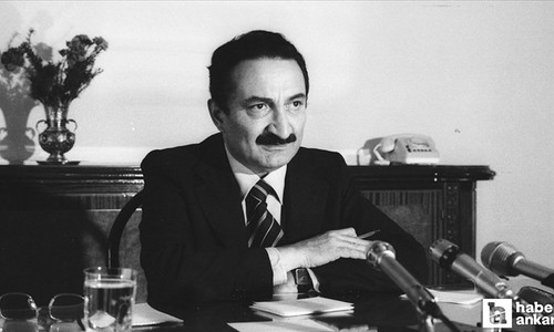 Bülent Ecevit 18. vefat yıl dönümünde anılıyor
