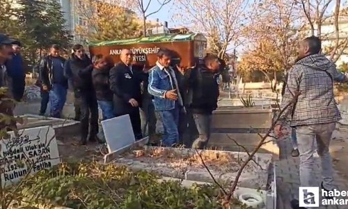 Ankaralı sanatçı Savaş Göçer'i sevenleri son yolcuğuna uğurladılar