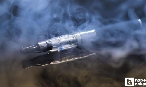 Elektronik sigara kullananlar dikkat! KOAH riskini katlayarak arttırıyor