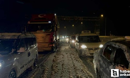 Anadolu Otoyolu Bolu Dağı Geçişi, zincirleme trafik kazası nedeniyle ulaşıma kapandı