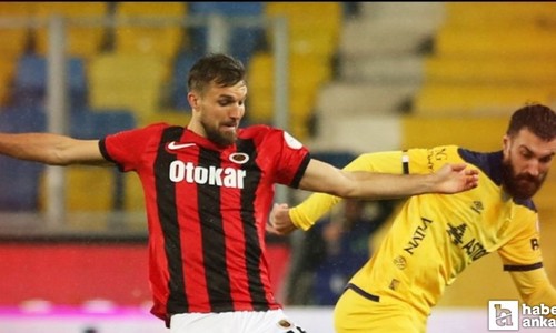 Gençlerbirliği ve Ankaragücü yendikleri kadar yenildiler