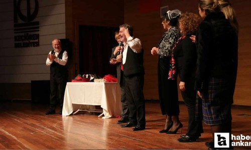Keçiören Belediyesi Ortadaki Oyun'la hem güldürdü hem düşündürdü