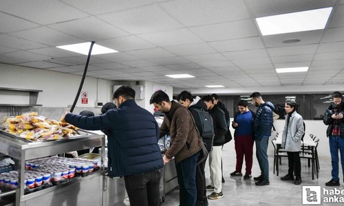 ABB öğrencilerin ücretsiz yemek yemeleri için ne yapacaklarını anlattı