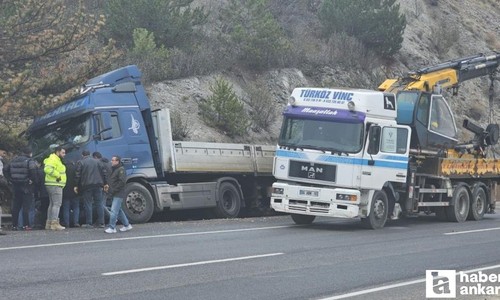 Kızılcahamam’da lastiği patlayan tır güçlükle durabildi