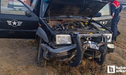 Kırıkkale'de trafik ışığına çarpan kamyonet sürücüsü ağır yaralandı