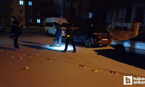 Çorum'da park halindeki otomobili kurşun yağmuruna tutular