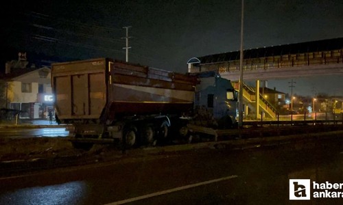 Bolu'da sürücüsünün kontrolünden çıkan tır bariyerleri kırıp savruldu