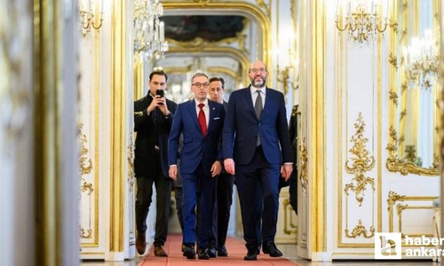 Avusturya'da aşısı sağcı parti koalisyon görüşmelerine başlıyor