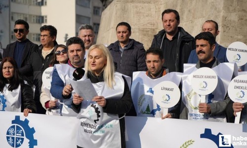 Mühendis Tek-Sen Sendikalarından maaş zam oranına ilişkin basın açıklaması
