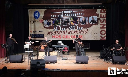 Vatandaşlardan nostalji konserine yoğun katılım