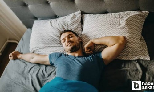 Sırt ve boyun ağrılarından kurtulmak için bu şekilde uyumayı deneyin!