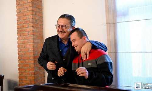 Altındağ Belediyesi Pazar buluşmalarında mahalle sakinlerini bir araya getiriyor