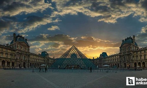 Paris'in simgelerinden Louvre Müzesi yenilenme sürecine girecek
