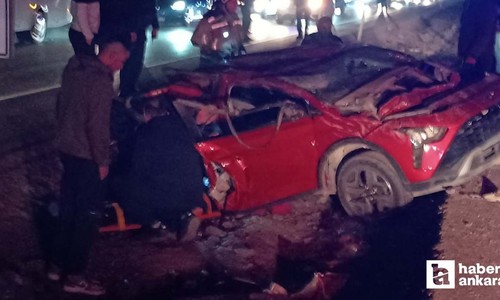 Ankara'da trafik kazasında hurdaya dönen 2 araçta 7 kişi yaralandı
