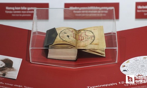 Kazakistan'da 'Divanu Lugati’t-Türk'ün 950. yıl dönümüne özel sergi açıldı