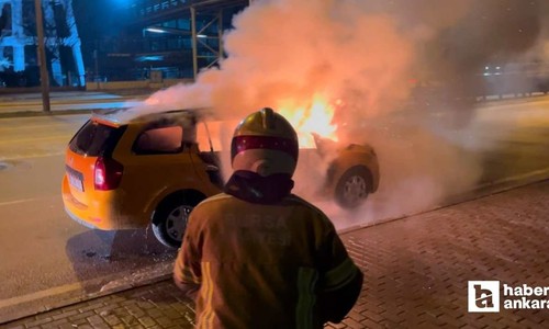 Ankara Yolu'nda alev alan araç hurdaya döndü