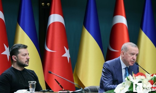 Cumhurbaşkanı Erdoğan ve Ukrayna Devlet Başkanı Zelenskiy’den ortak basın toplantısı
