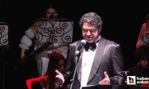 Hakan Taşıyan Ankara'da Müslüm Gürses şarkılarını orkestrayla seslendirdi