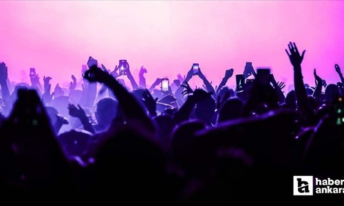 Sevilen sanatçılar ve pek bilinmeyen gerçek isimleri