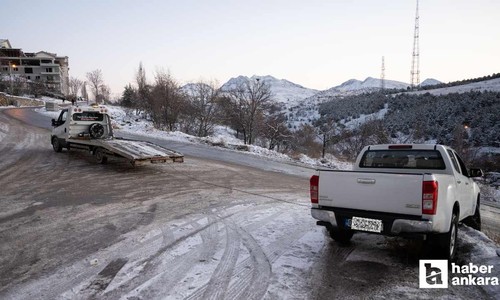 Başkent Ankara'da buzlanma günlük yaşamı olumsuz etkiledi