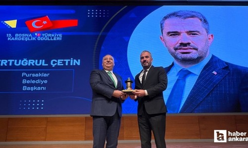 Pursaklar Belediye Başkanı Çetin'e kardeşlik ödülü verildi
