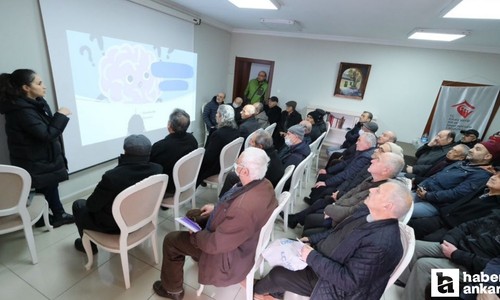 Altındağ Belediyesi 'Unutkanlık ve Alzheimer' konulu bir seminer düzenledi