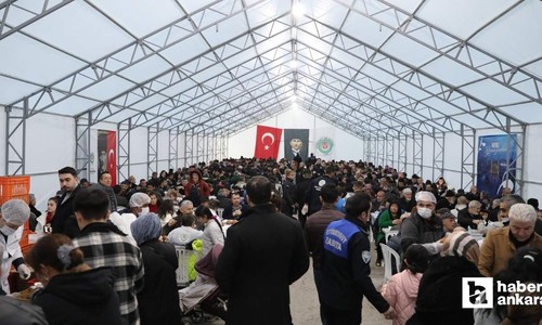 Etimesgut Belediyesi'nin iftar çadırları dolup taşıyor