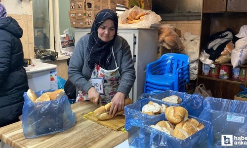 Konyalı emekli öğretmen muhtaç vatandaşlara gönüllü aşçılık yapıyor