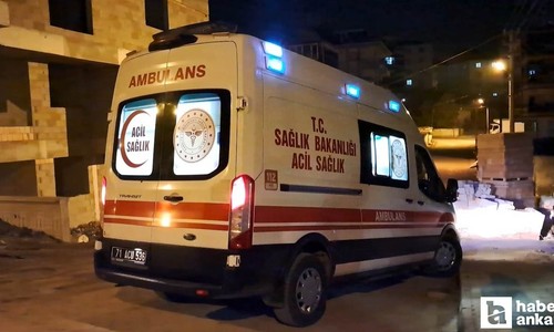 Kırıkkale'de çıkan yangında 1'i itfaiye eri 2 kişi hastanelik oldu