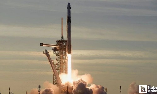 SpaceX, 4 astronotu Uluslararası Uzay İstasyonu'na fırlatıldı
