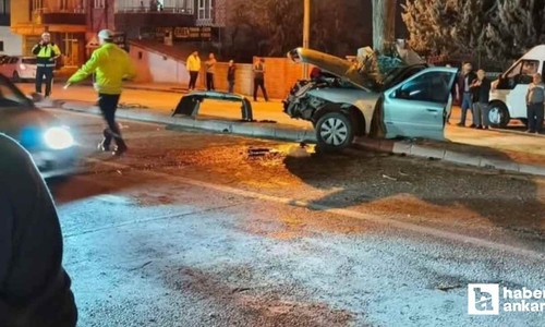 Konya'da ağaca çarpan otomobilde 19 yaşındaki sürücü hayatını kaybetti