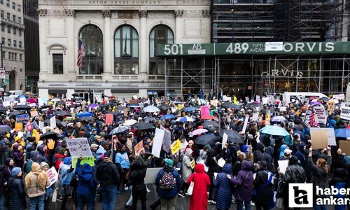ABD'de Trump'ı protesto için eş zamanlı 1200 gösteri yapıldı
