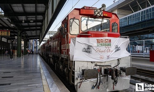 Turistik Diyarbakır Ekspresi Ankara'ya vardı: Sezonun ilk seferi tamamlandı